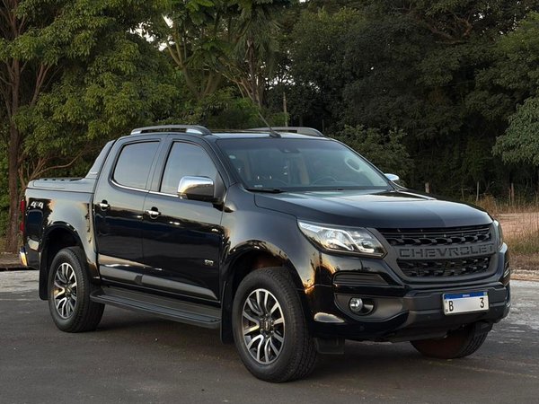 Foto 1 - Chevrolet S10 High Country 2.8 Turbo Diesel 4x4