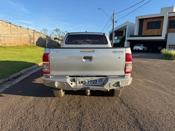 Foto 3 - Toyota Hilux SR 3.0 Turbo Diesel 4x4