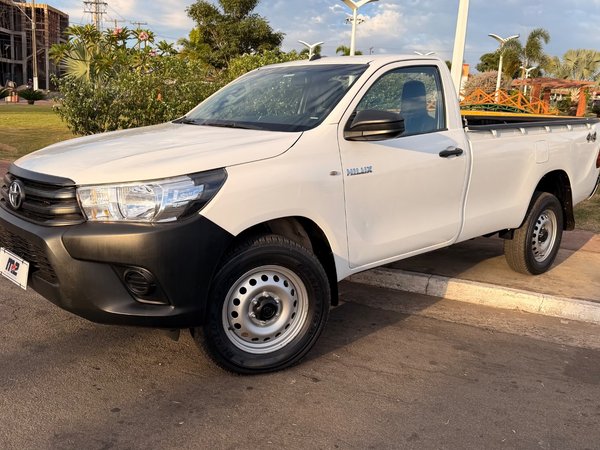 Foto 1 - Toyota Hilux 2.8 Turbo Diesel 4x4 C.S