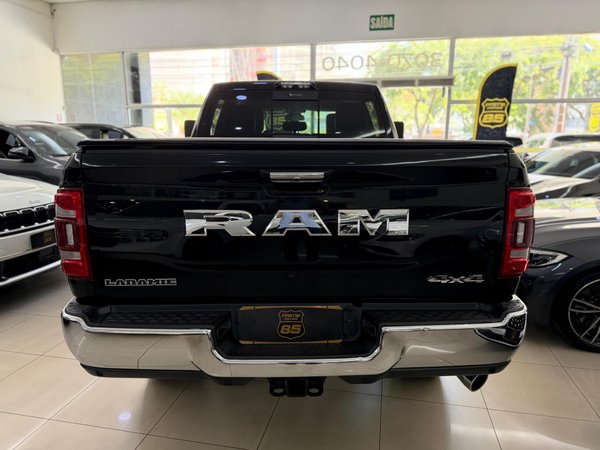 Foto 6 - RAM 2500 Laramie 6.7 Turbo Diesel 4x4