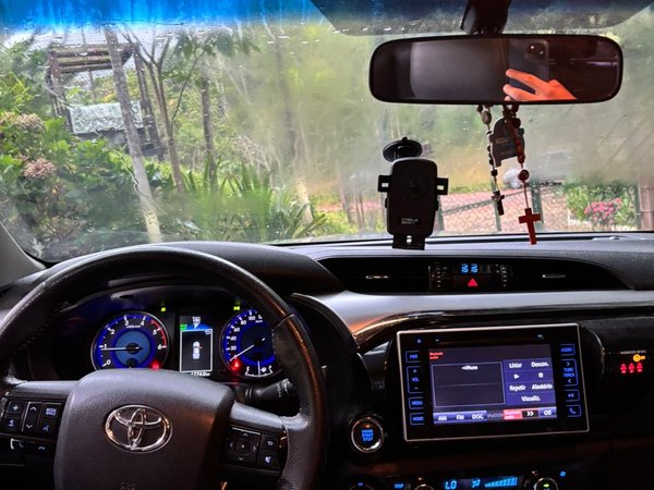 Foto 6 - Toyota Hilux SRX 2.8 Turbo Diesel 4x4