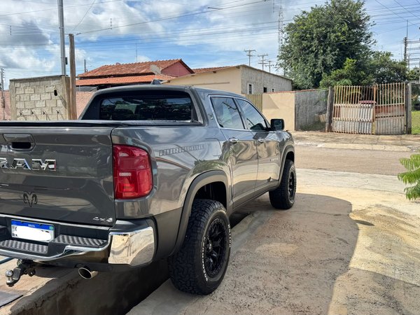 Foto 4 - RAM Rampage Laramie 2.0 Turbo Gasolina 4x4