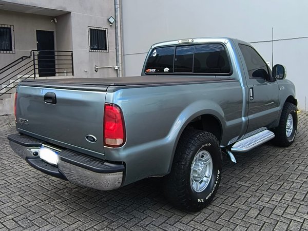 Foto 5 - Ford F250 XLT 3.9 Turbo Diesel 4x2 C.S