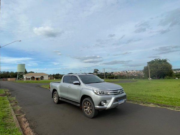 Foto 1 - Toyota Hilux SRX 2.8 Turbo Diesel 4x4