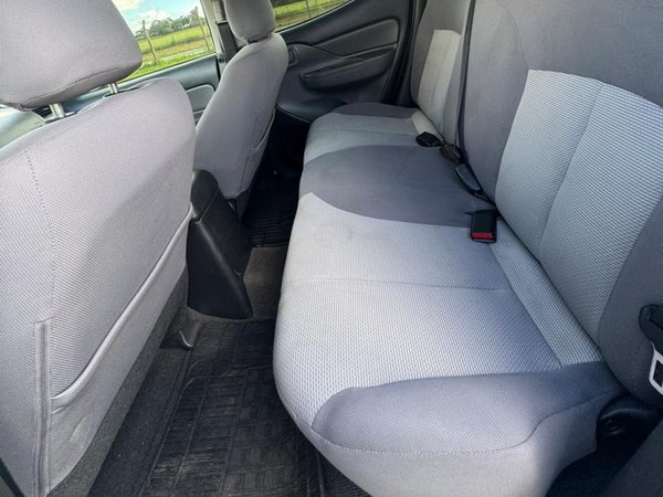 Foto 6 - Mitsubishi L200 Triton Sport GL 2.4 Turbo Diesel 4x4