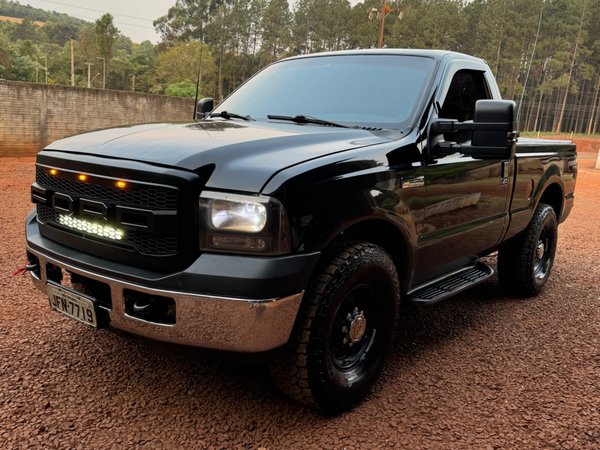 Foto 1 - Ford F250 XLT 4.2 Turbo Diesel 4x2