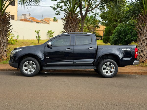 Foto 3 - Chevrolet S10 LTZ 2.8 Turbo Diesel 4x4