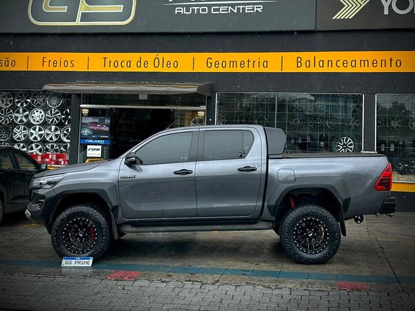 Foto 3 - Toyota Hilux GR Sport 2.8 Turbo Diesel 4x4