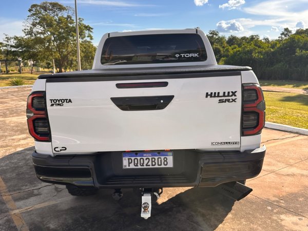 Foto 4 - Toyota Hilux SR 2.8 Turbo Diesel 4x4
