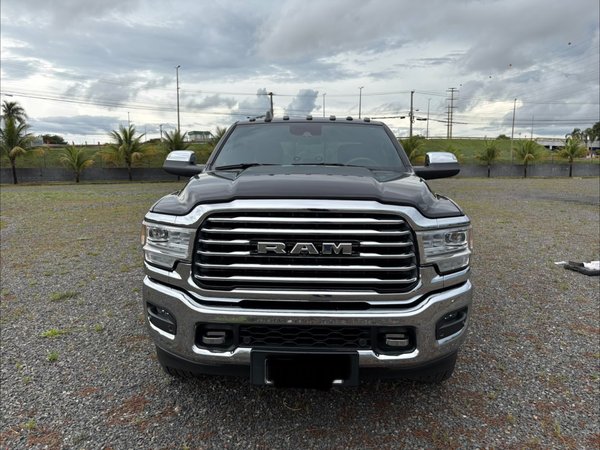 Foto 2 - RAM 3500 Longhorn Limited 6.7 Turbo Diesel 4x4