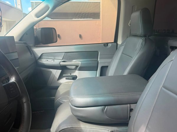 Foto 6 - RAM 2500 SLT 5.9 Turbo Diesel 4x4 C.S