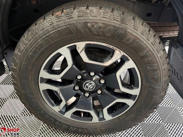 Foto 1 - Toyota Hilux SRX 2.8 Turbo Diesel 4x4