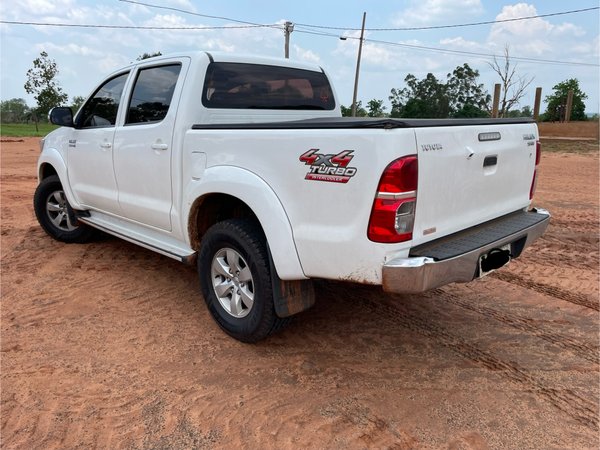 Foto 7 - Toyota Hilux SRV Top 3.0 Turbo Diesel 4x4