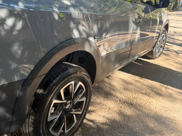 Foto 10 - Volkswagen Saveiro Extreme C.D 1.6 Flex