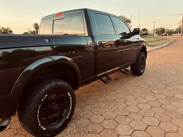 Foto 4 - RAM 2500 Laramie 6.7 Turbo Diesel 4x4