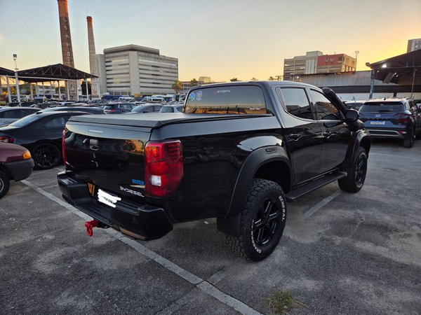 Foto 5 - Mitsubishi L200 Triton Sport GLS 2.4 Turbo Diesel 4x4