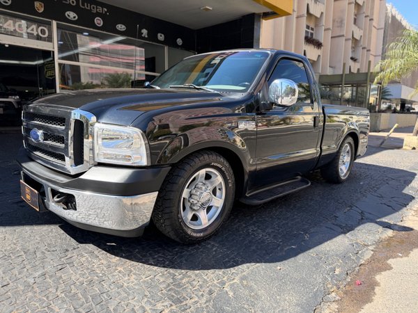 Foto 1 - Ford F250 XLT 3.9 Turbo Diesel