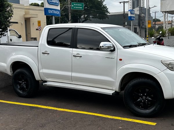 Foto 3 - Toyota Hilux SR 2.7 Flex 4x2