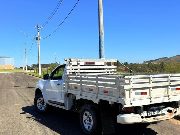 Foto 3 - Chevrolet S10 LS 2.8 Turbo Diesel 4x4