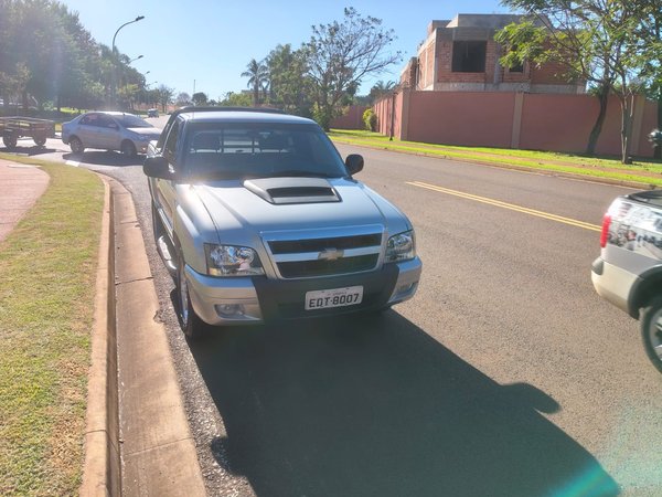 Foto 2 - Chevrolet S10 Advantage 2.4 Flex 4x2