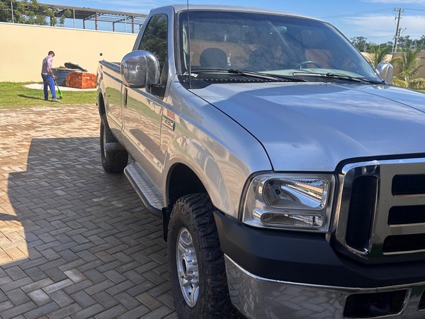 Foto 1 - Ford F250 XLT 3.9 Turbo Diesel 4x4 C.S