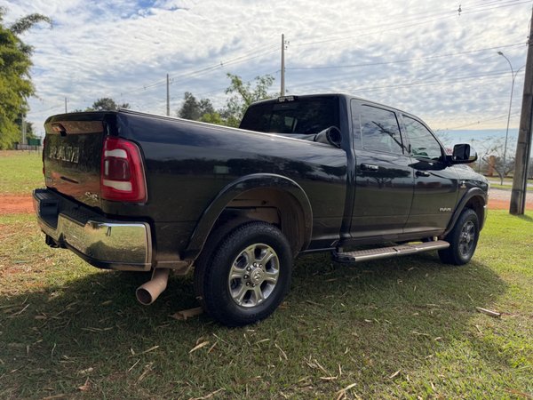 Foto 5 - RAM 2500 Laramie 6.7 Turbo Diesel 4x4