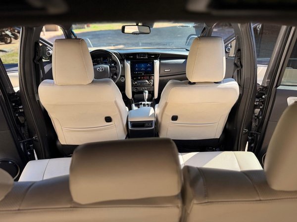 Foto 8 - Toyota Hilux SW4 Diamond D4-D 2.8 Turbo Diesel 4x4
