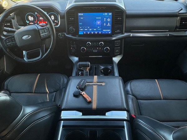 Foto 7 - Ford F150 Platinum 5.0 V8 Gasolina FX4