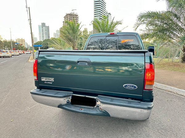 Foto 6 - Ford F250 XLT 3.9 Turbo Diesel 4x2 C.S