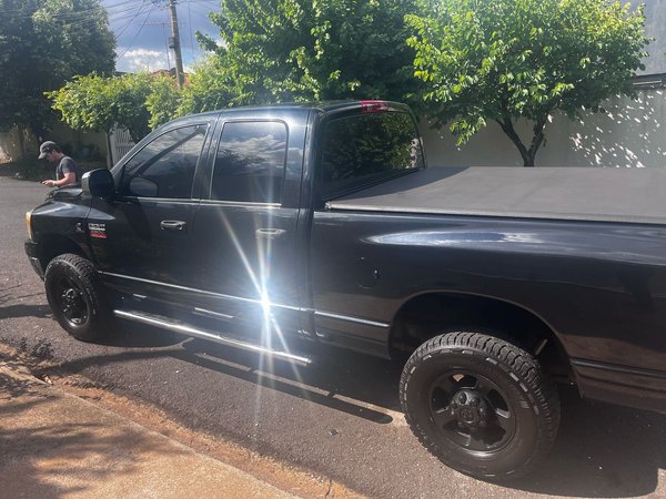 Foto 3 - RAM 2500 SLT 5.9 Turbo Diesel 4x4