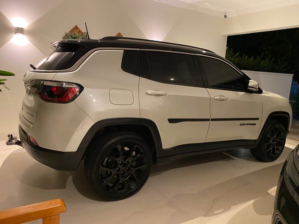 Foto 4 - Jeep Compass Limited 2.0TDi 16v 4x4