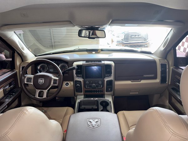 Foto 9 - RAM 2500 Laramie 6.7 Turbo Diesel 4x4