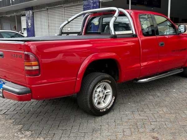 Foto 4 - Dodge Dakota Sport 3.9 V6 C.E.