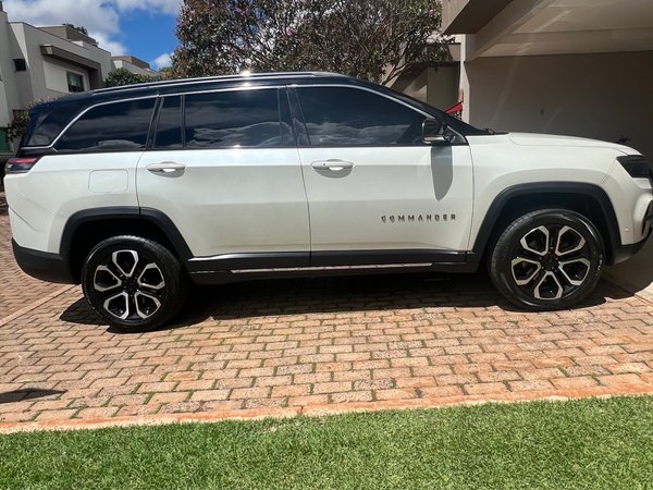 Foto 3 - Jeep Commander Limited TD380 2.0