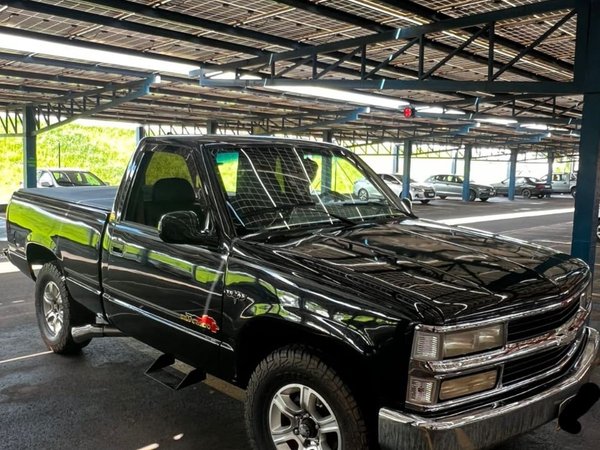 Foto 2 - Chevrolet Silverado Conquest HD 4.2 Turbo Diesel 4x2