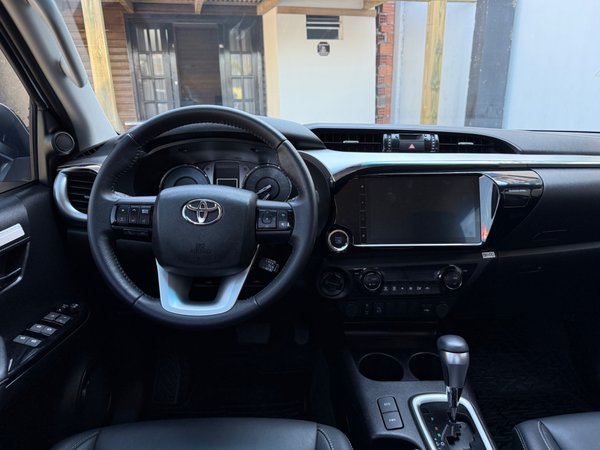 Foto 8 - Toyota Hilux SRV 2.8 Turbo Diesel 4x4