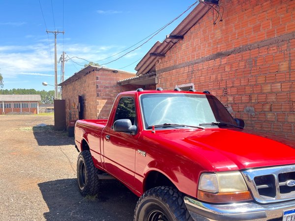 Foto 8 - Ford Ranger XLT 4.0 V6 Gasolina 4x2 C.S