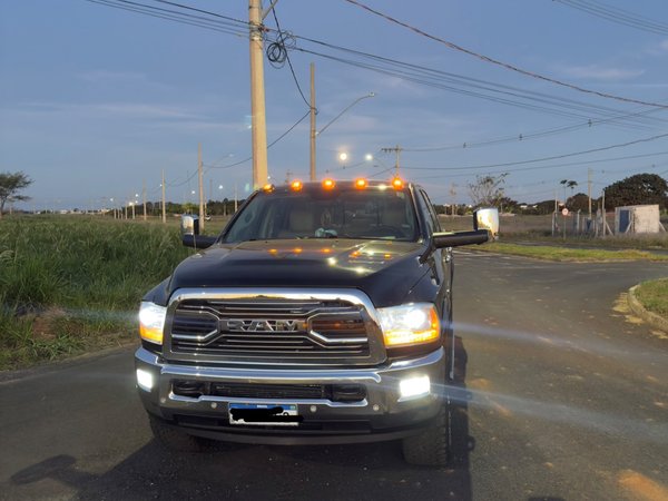 Foto 7 - RAM 2500 Laramie 6.7 Turbo Diesel 4x4