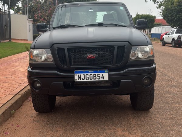 Foto 1 - Ford Ranger XLS 2.3 Gasolina 4x2 C.S