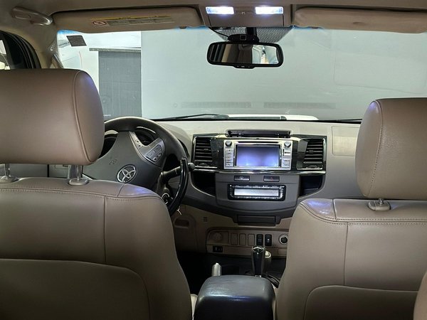 Foto 6 - Toyota Hilux SW4 SRV 3.0 Turbo Diesel 4x4