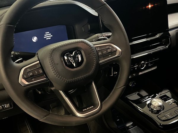 Foto 7 - RAM Rampage Rebel 2.0 Turbo Diesel 4x4