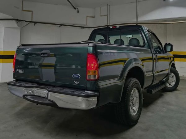 Foto 2 - Ford F250 XLT 4.2 Turbo Diesel 4x2 C.S