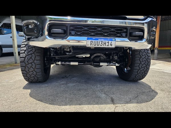 Foto 9 - RAM 3500 Laramie 6.7 Turbo Diesel 4x4