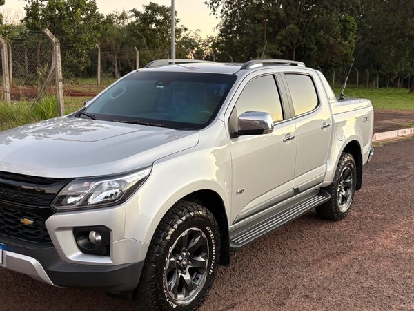 Foto 1 - Chevrolet S10 High Country 2.8 Turbo Diesel 4x4
