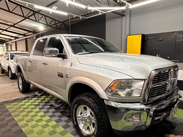 Foto 10 - RAM 2500 Laramie 6.7 Turbo Diesel 4x4