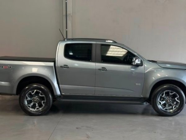 Foto 2 - Chevrolet S10 LTZ 2.8 Turbo Diesel 4x4