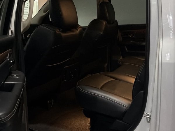 Foto 7 - RAM 2500 Laramie 6.7 Turbo Diesel 4x4