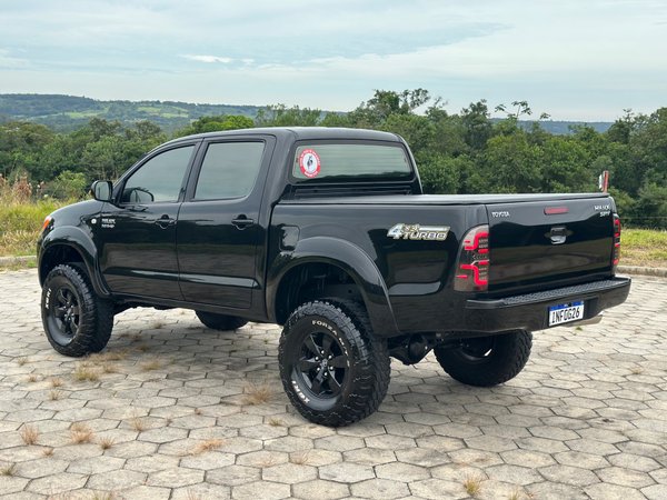 Foto 3 - Toyota Hilux SRV 3.0 Turbo Diesel 4x4
