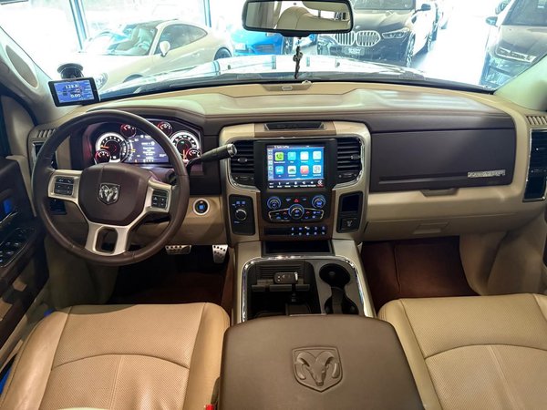 Foto 4 - RAM 2500 Laramie 6.7 Turbo Diesel 4x4