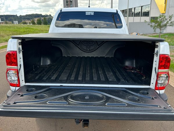 Foto 9 - Toyota Hilux SRV 3.0 Turbo Diesel 4x4
